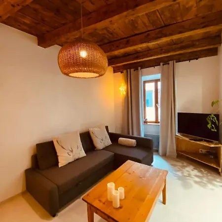 De Charme Pour 4 Personnes Apartment *